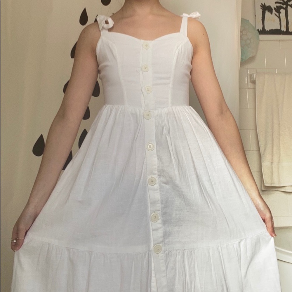 URBAN OUTFITTERS POSITANO TIE-SHOULDER MIDI DRESS